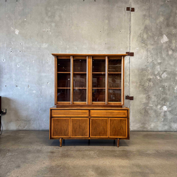 American of Martinsville Mid Century Hutch C. 1960