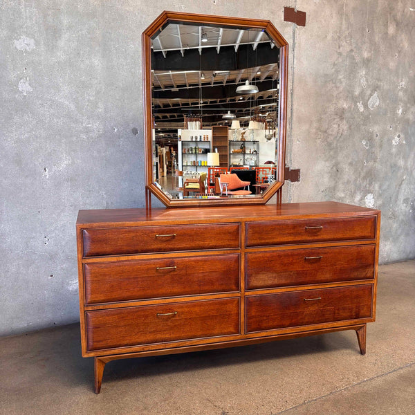 Mid Century Modern Lane Six Drawer Dresser w/Mirror