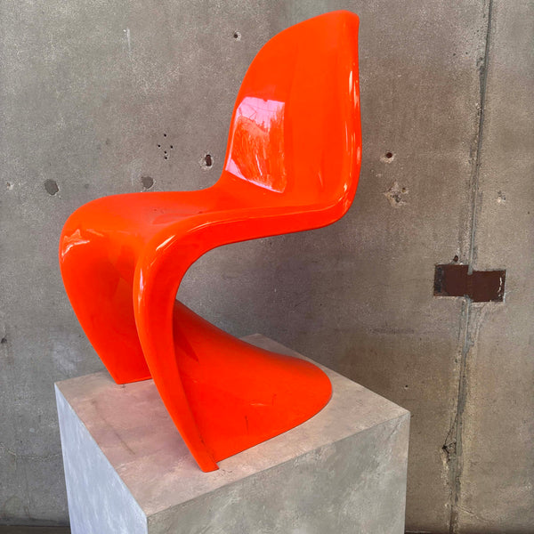 Single Slither Orange Dining Chair