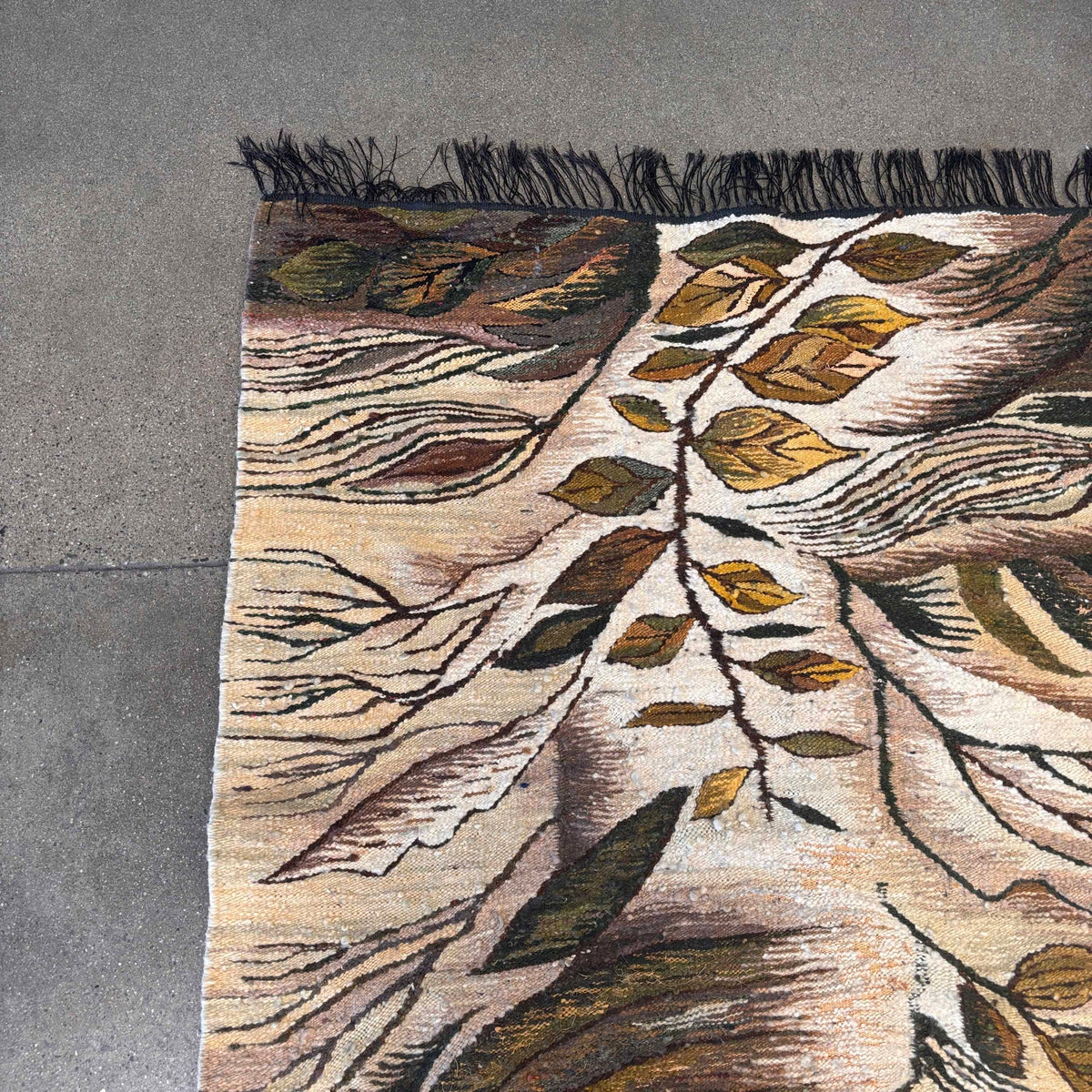 "Tree of Life" Theme Rug