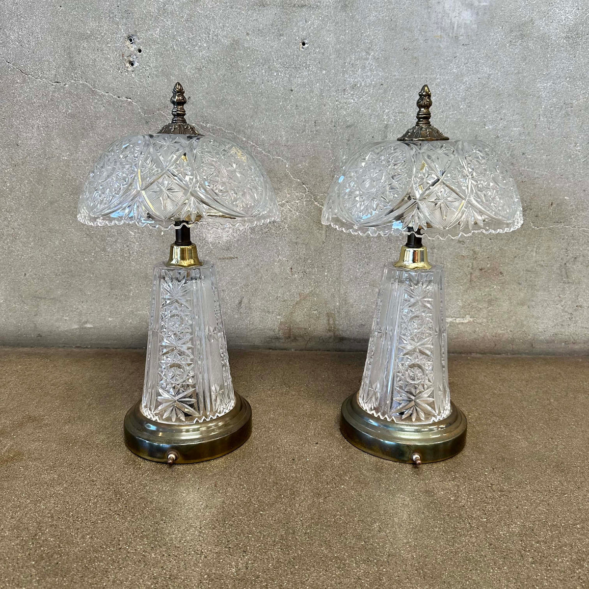 Pair of Cut Lead Crystal 1960s Italian Table Lamps - Working Condition