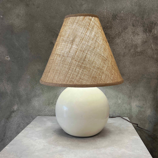 Vintage Ball Beige Table Lamp With Shade
