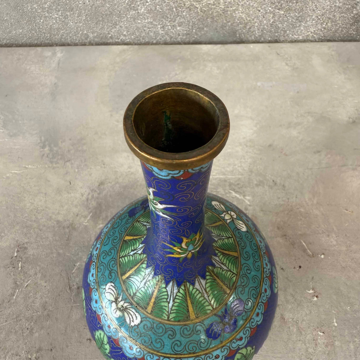 Lao Tian Li Chinese Cloisonne Vase C. 1890 Qing Dynasty