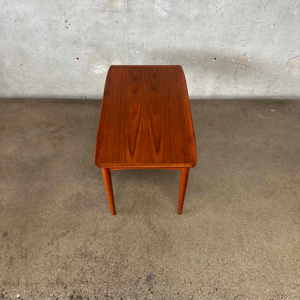 Teak End/ Side Table Model No. 75 Made in Denmark