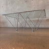 Paula Pira Pyramid Table