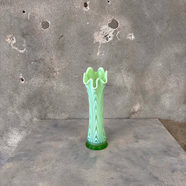 Rare Fenton "Baggy Bayou" Green Swung Vase