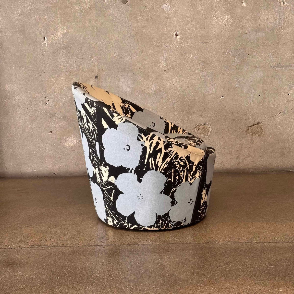 Pod Swivel Chair in Andy Warhol Print