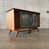 Mid Century Modern RCA Victor TV - Powers On