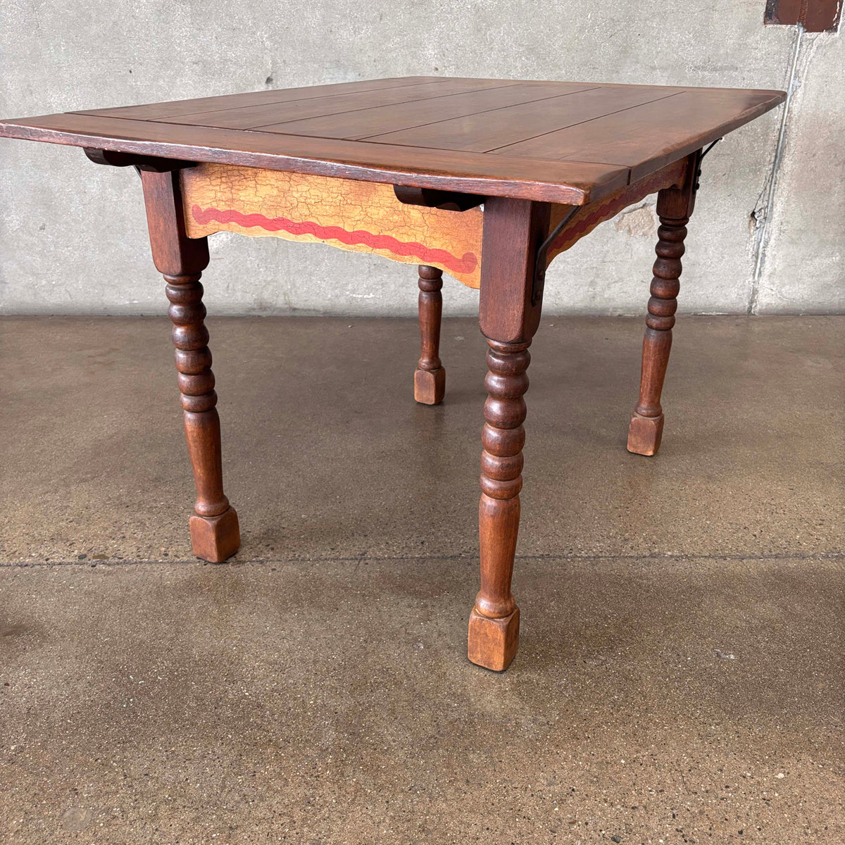 Monterey Furniture Dining Table with Leaves - Smoky Maple & Crackle