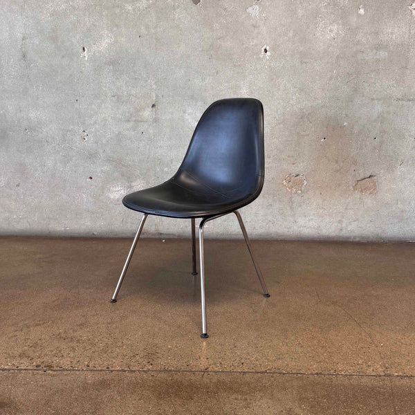 Eames Side Shell Chair Black Herman Miller
