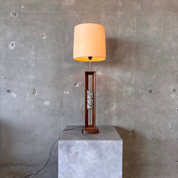 Modeline Table Lamp
