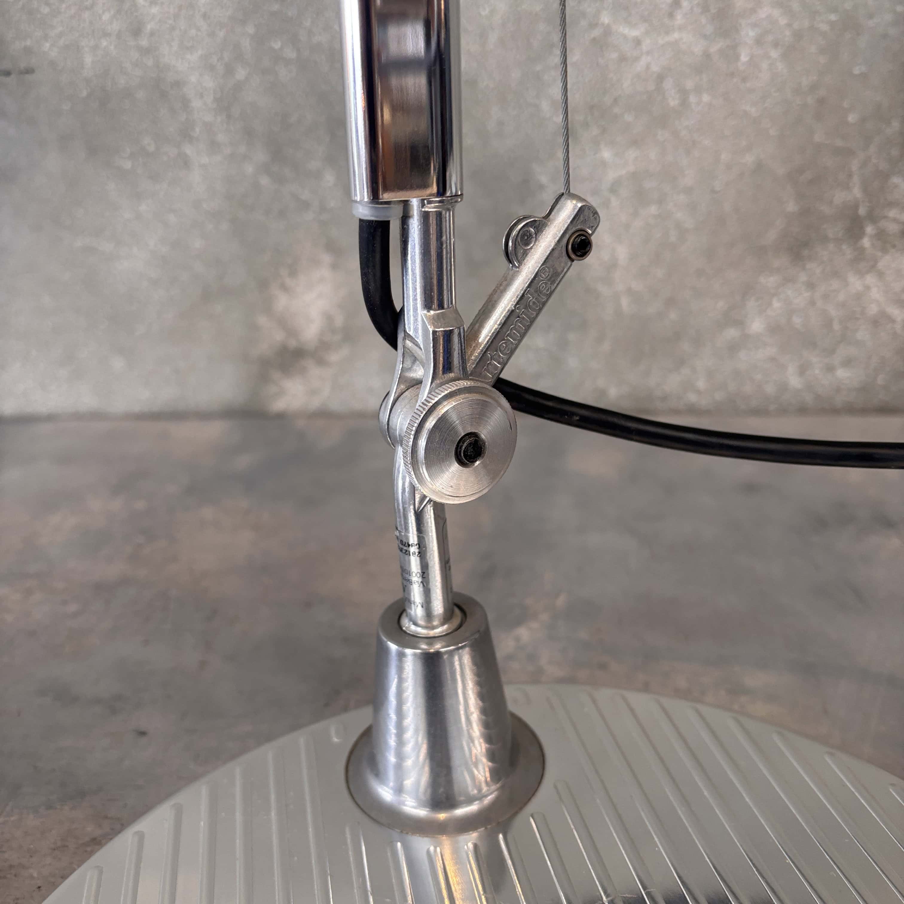 Artemide Tolomeo lámpara de mesa E27, blanco | Lampara.es Artemide Tolomeo lámpara de mesa E27, blanco | Lampara.es
