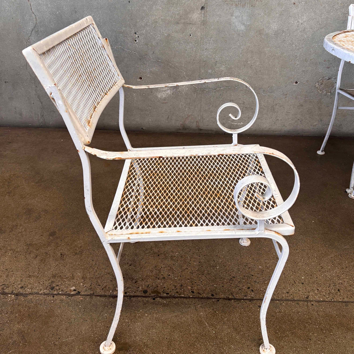 Mid Century Modern Steel Patio Table & Four Chairs