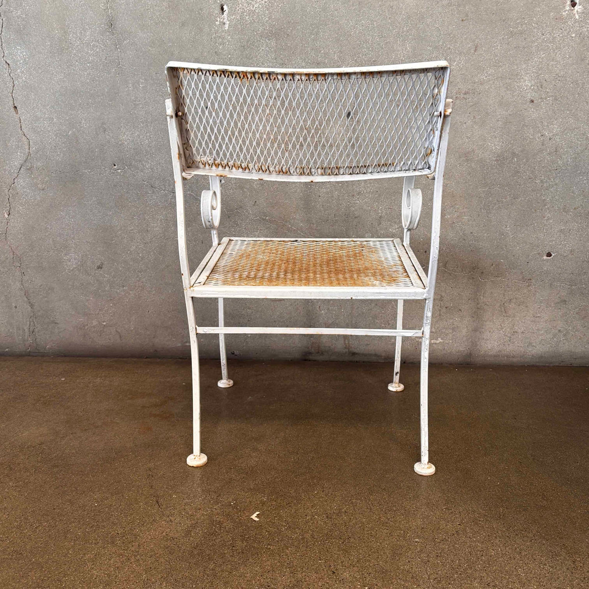 Mid Century Modern Steel Patio Table & Four Chairs