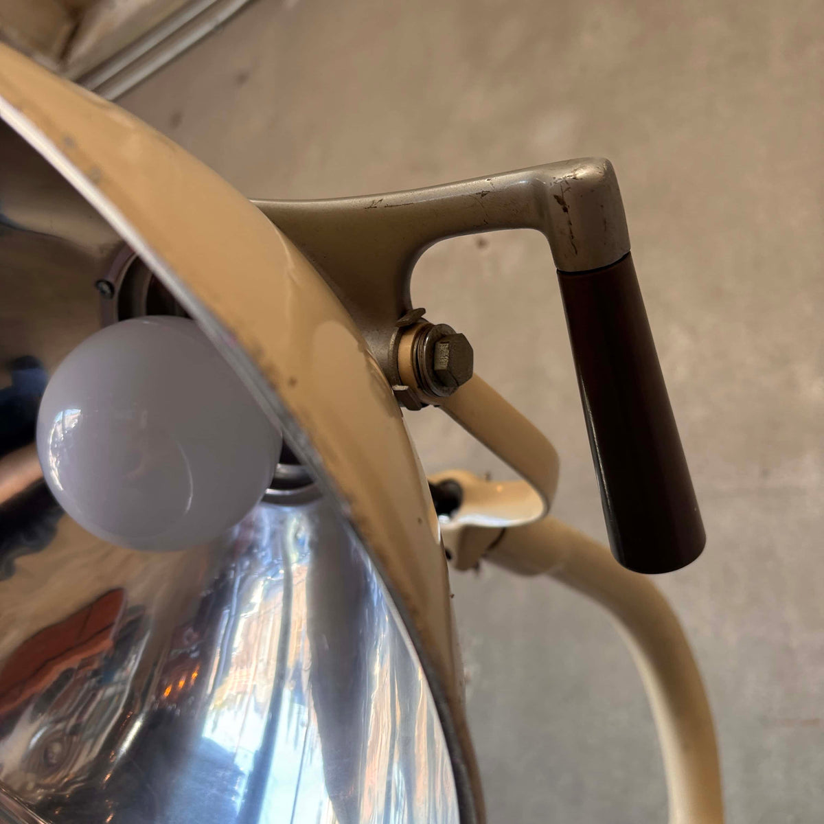 1950s Castle Sybron Medical Rolling Floor Surgery Lamp