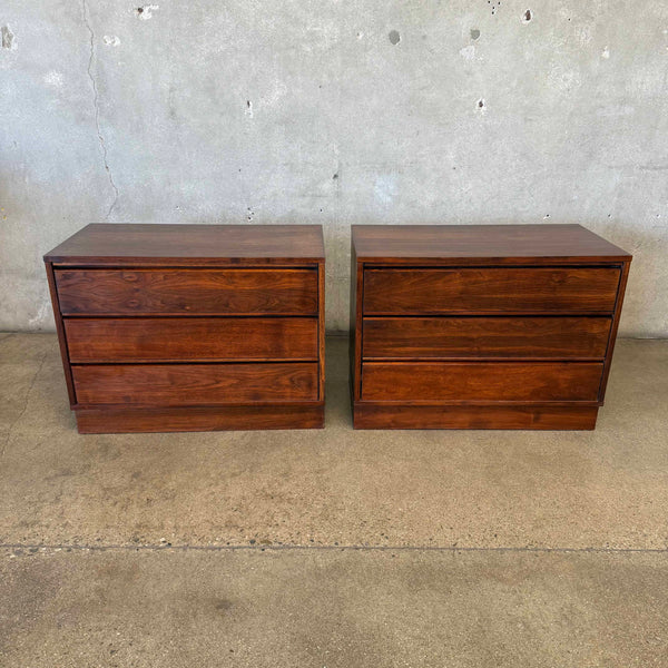 Mid Century Modern Pair of Walnut Three Drawer Nightstands