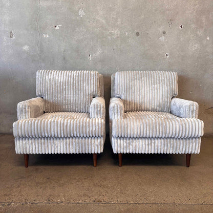 Pair of Vintage 1960s Rowe Furniture Club Chairs w/ New Fabric & Foam