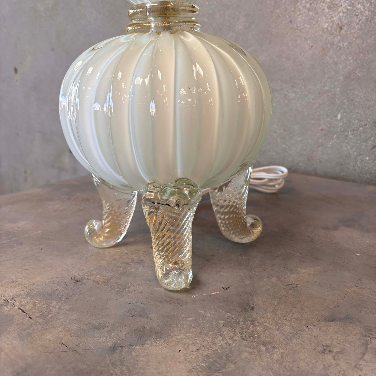 Barovier White Opaline Glass Footed Murano Lamp