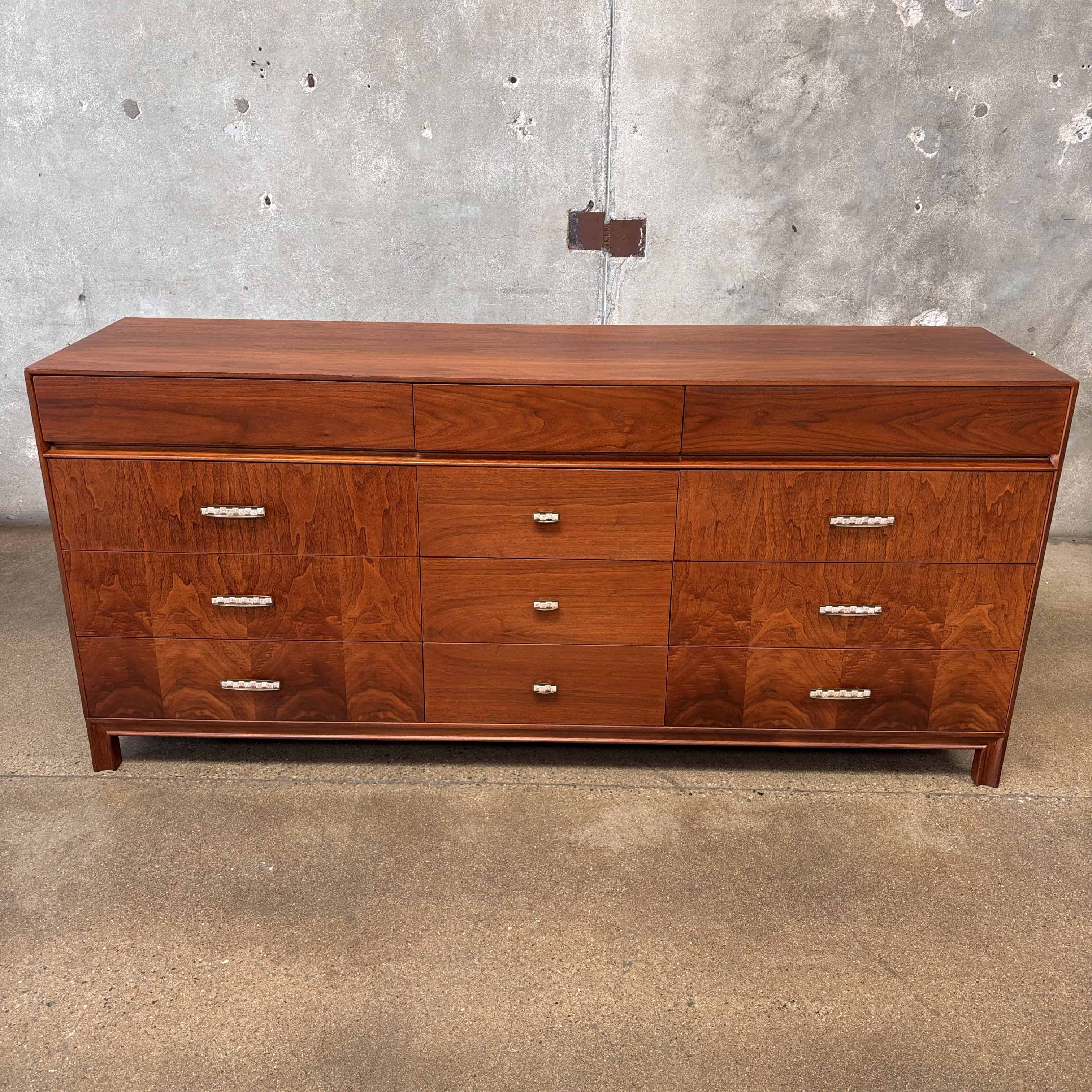 Mid Century Modern John Keal for Brown Saltman Walnut Dresser 1960's Mid Century Modern John Keal for Brown Saltman Walnut Dresser 1960's