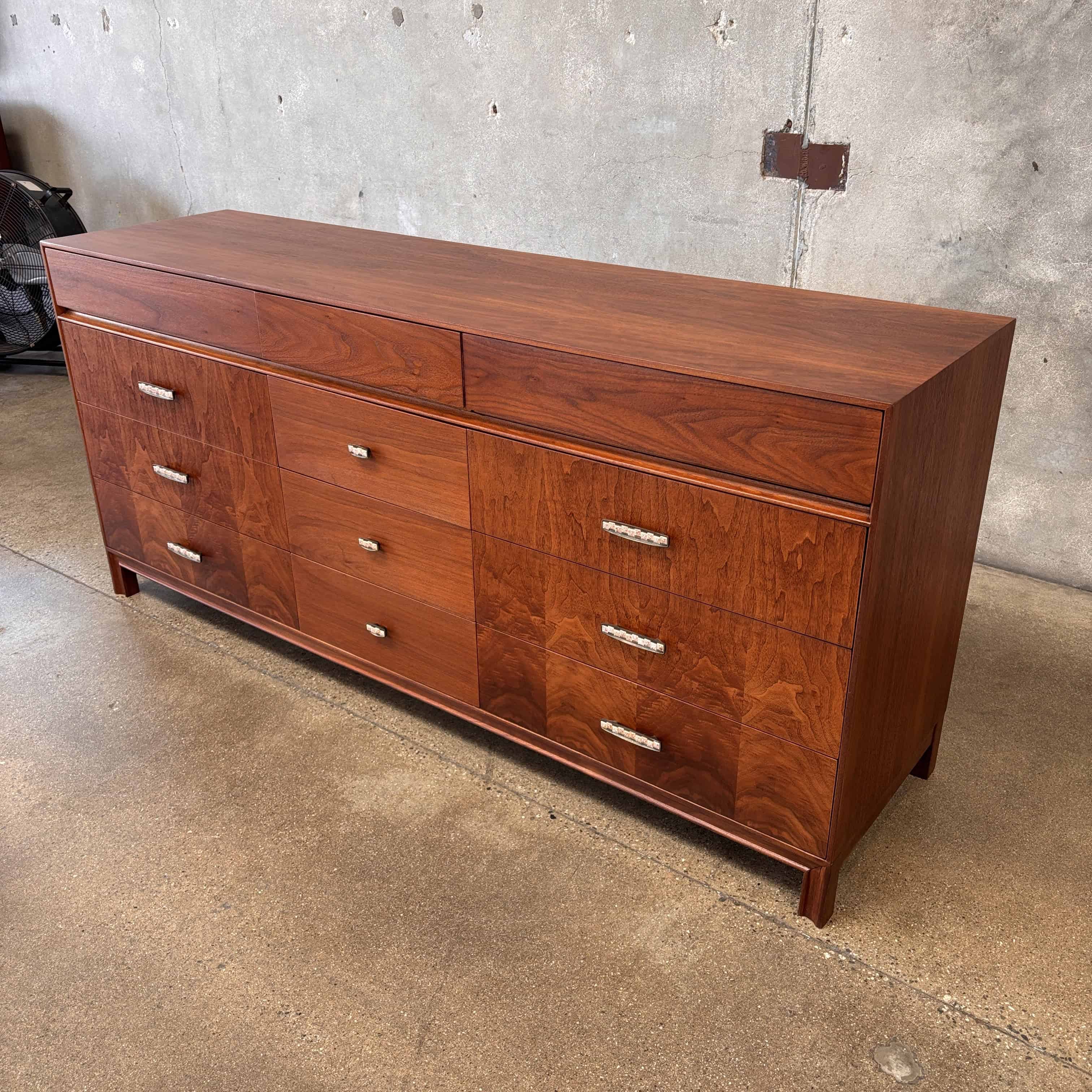 Mid Century Modern John Keal for Brown Saltman Walnut Dresser 1960's Mid Century Modern John Keal for Brown Saltman Walnut Dresser 1960's