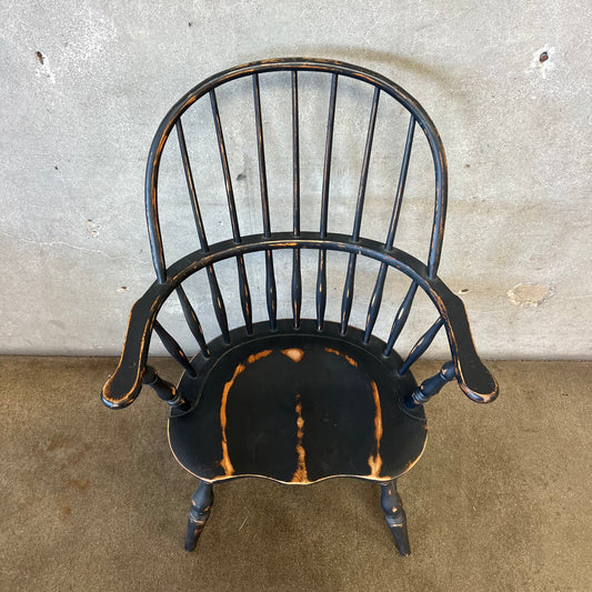 Distressed Vintage Style Windsor Chair