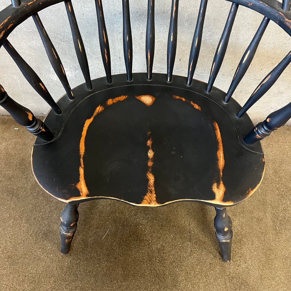 Distressed Vintage Style Windsor Chair
