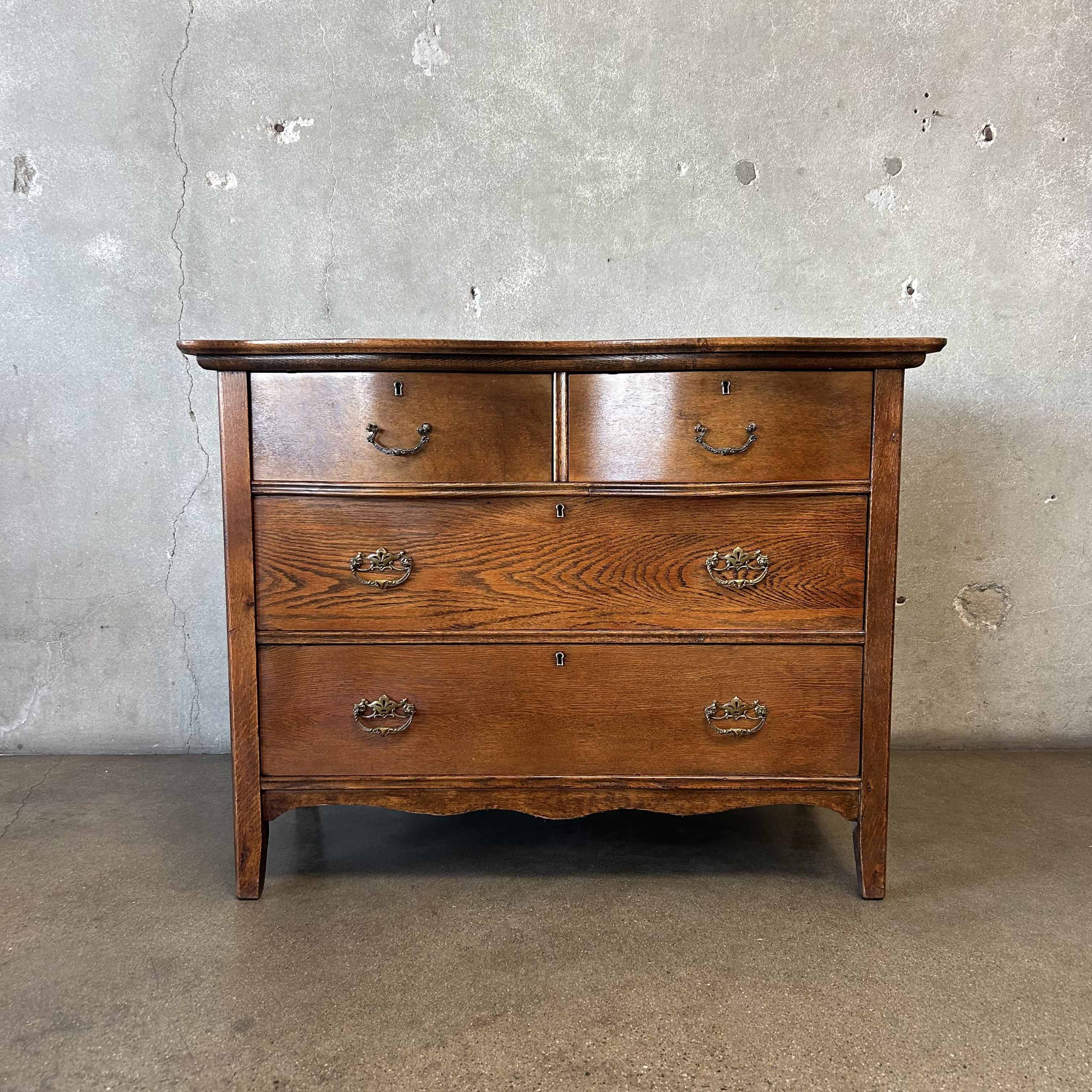 Antique 1890's Oak 4 Drawer Dresser Antique 1890's Oak 4 Drawer Dresser