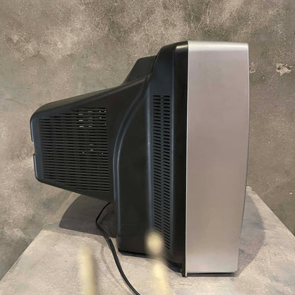 Retro Gaming Color T.V. (19")