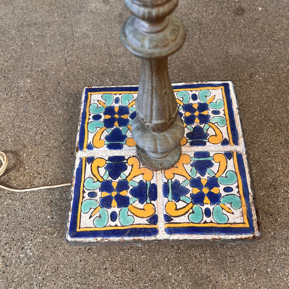 California Tile 1920's Bridge Lamp Mica Shade