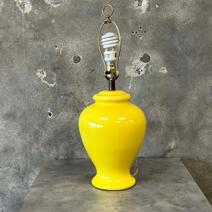 Vintage Ceramic Ginsen Jar Style Yellow Table Lamp