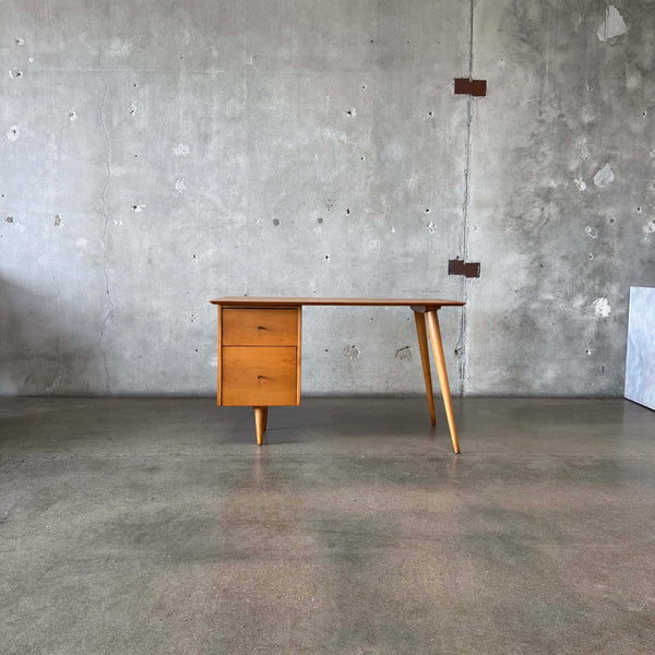 Mid Century Modern Desk by Paul McCobb for Planner Group