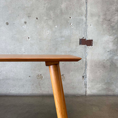 Mid Century Modern Desk by Paul McCobb for Planner Group