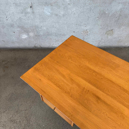 Mid Century Modern Desk by Paul McCobb for Planner Group