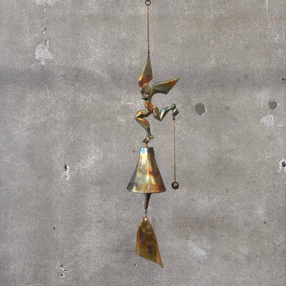 Soleri Bell "Minds of History" w/ Bracket
