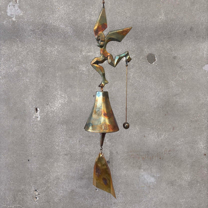 Soleri Bell "Minds of History" w/ Bracket