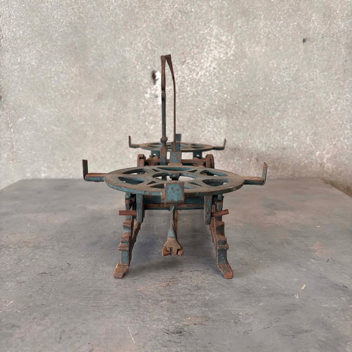 Vintage Cast Iron Scale