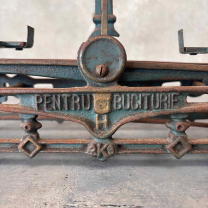 Vintage Cast Iron Scale