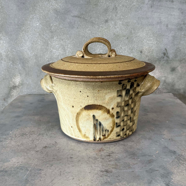 Post Modern Studio Pottery Cover Dish