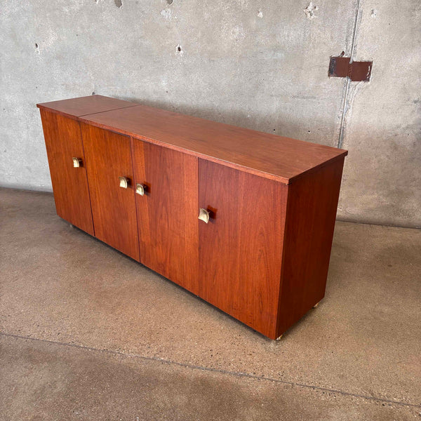 Vintage Walnut Stereo Console With Lift Top For Record Player
