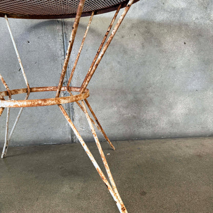 Small Iron Wire Mesh Patio Table #2
