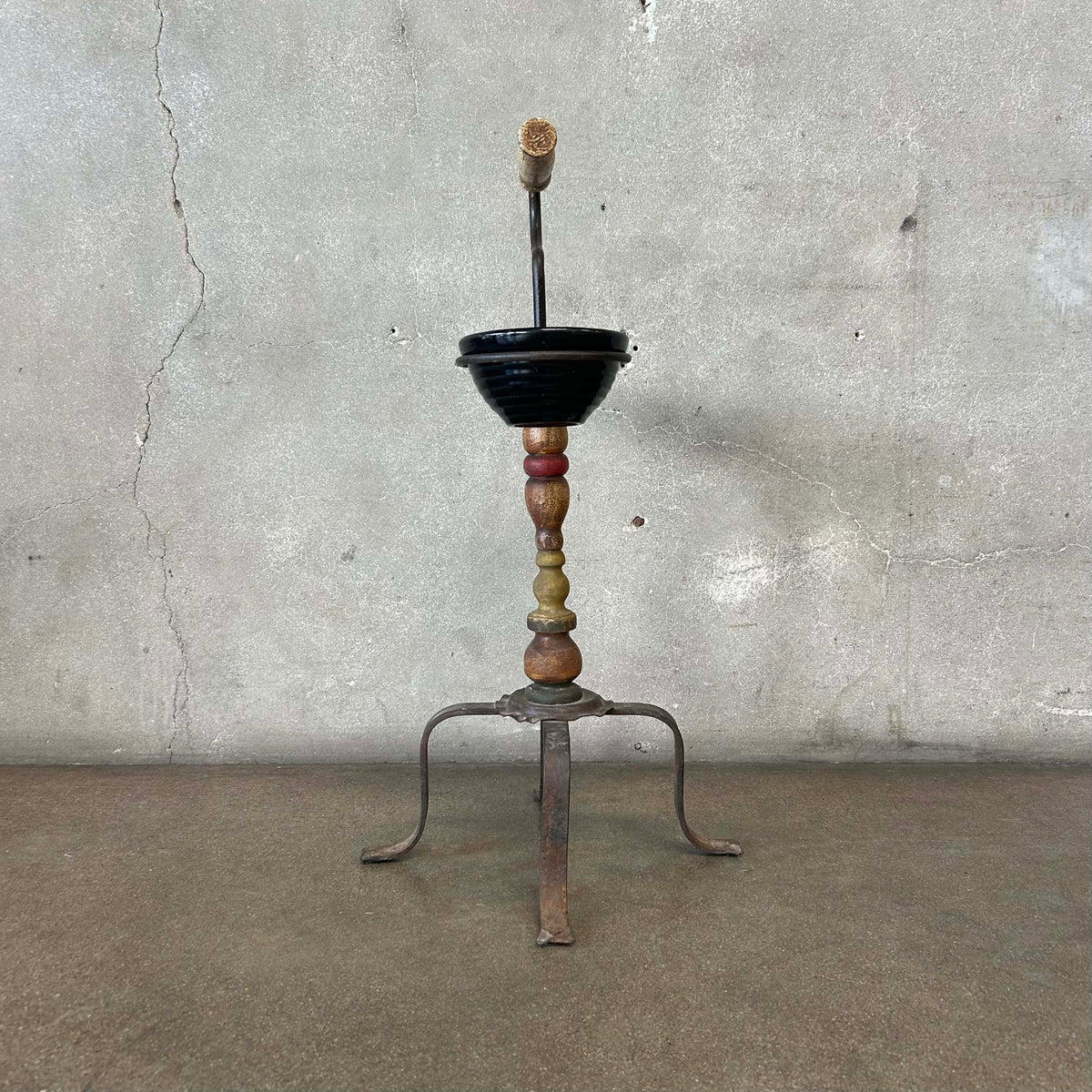 Monterey Furniture Vintage 1930's Smoking Stand w/Black Bauer Bowls