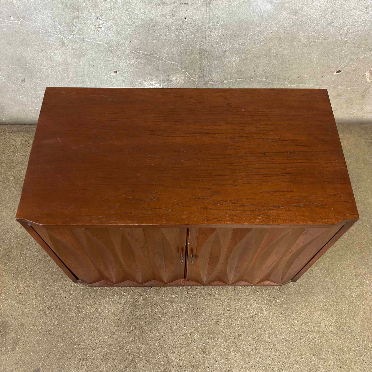 Drexel Cabinet "Heritage"