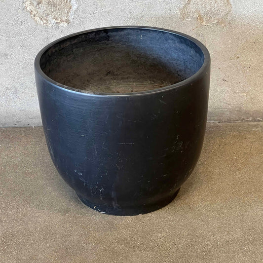 Vintage Gainey T-14 Matte Black Pot