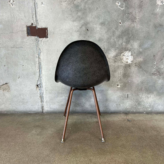 Zenith Fiberglass Chair