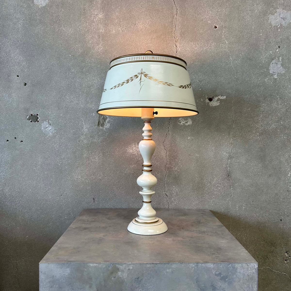 Vintage Toleware Table Lamp