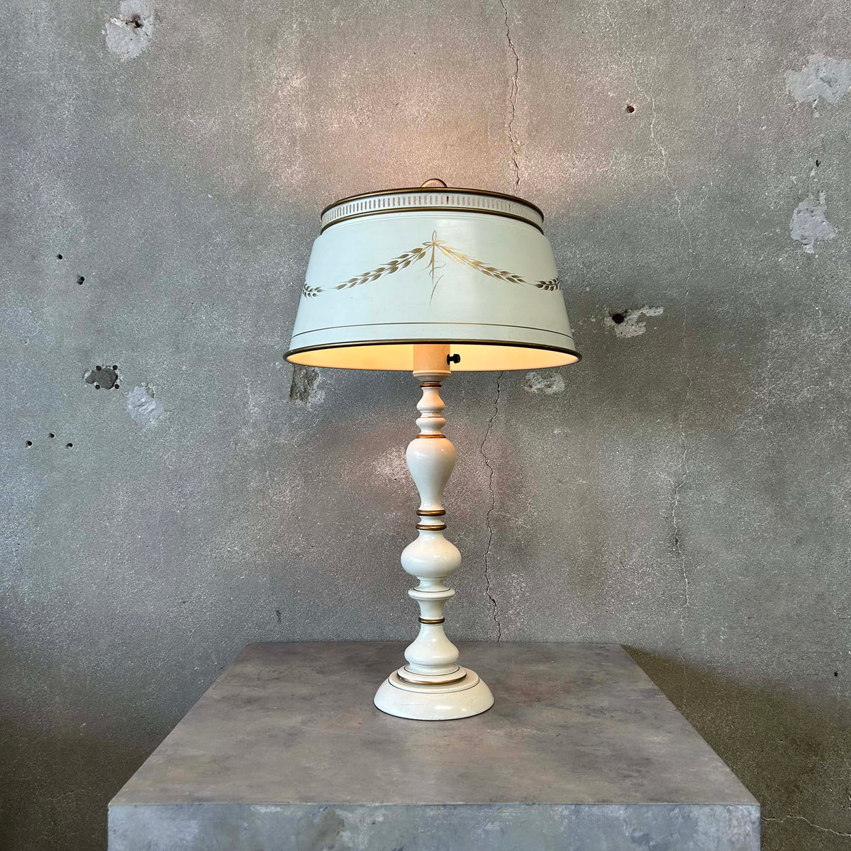 Vintage Toleware Table Lamp