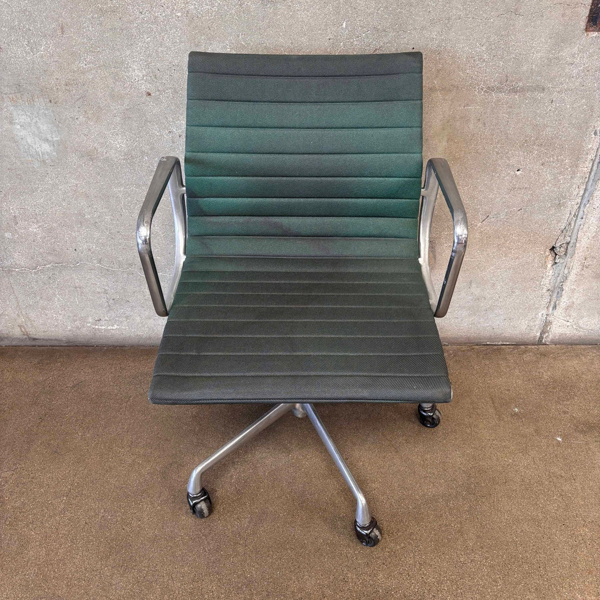 Vintage Herman Miller Aluminum Group Management Chair #4