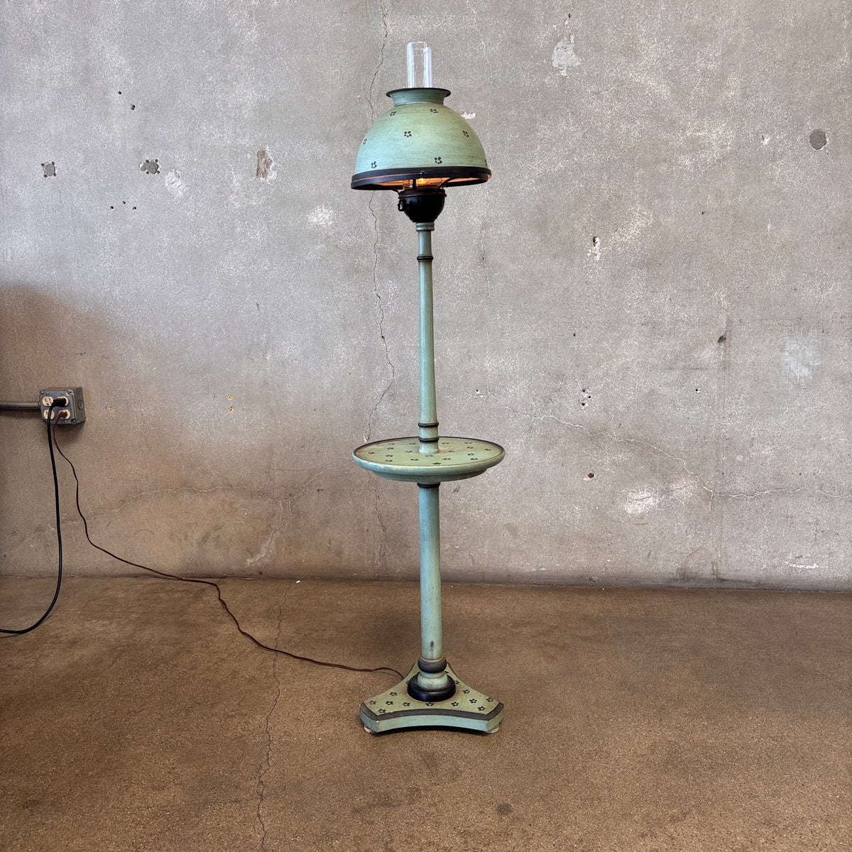 Mid Century Original Painted Toleware Wood & Metal Floor Lamp