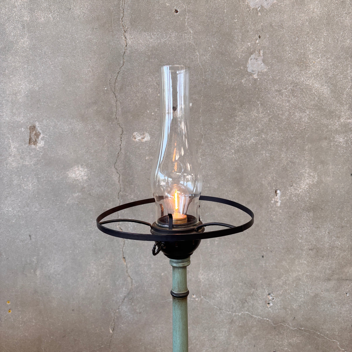Mid Century Original Painted Toleware Wood & Metal Floor Lamp