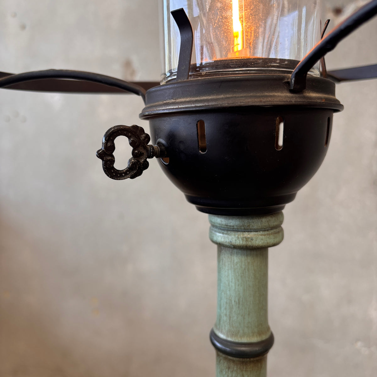 Mid Century Original Painted Toleware Wood & Metal Floor Lamp